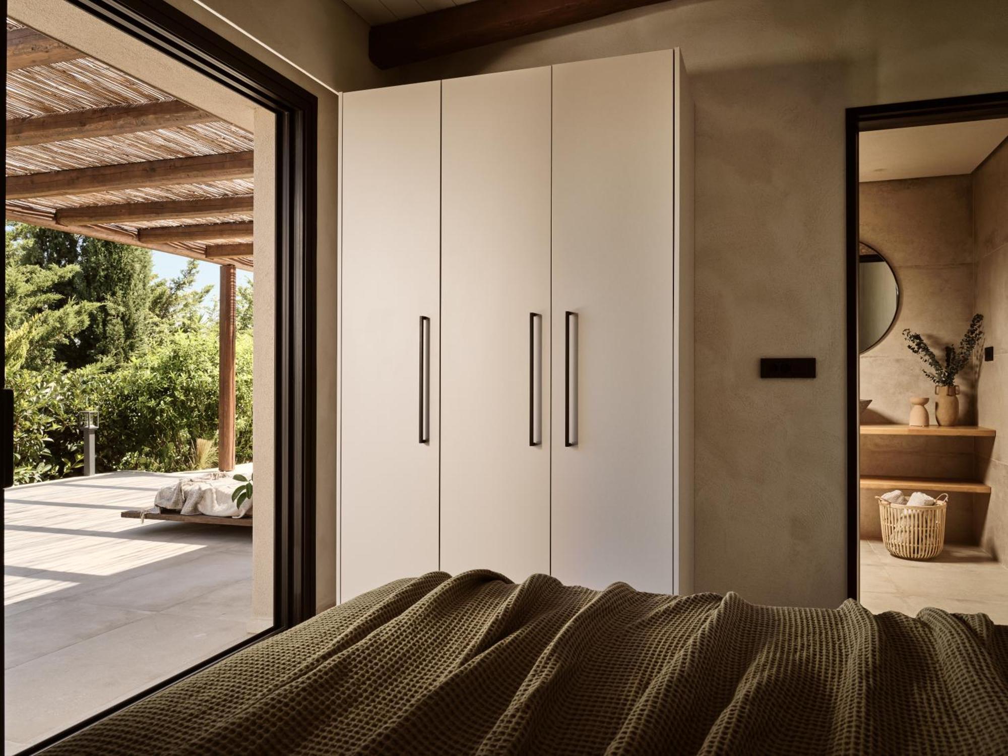 Ananta Blue Residence Argassi Exterior photo