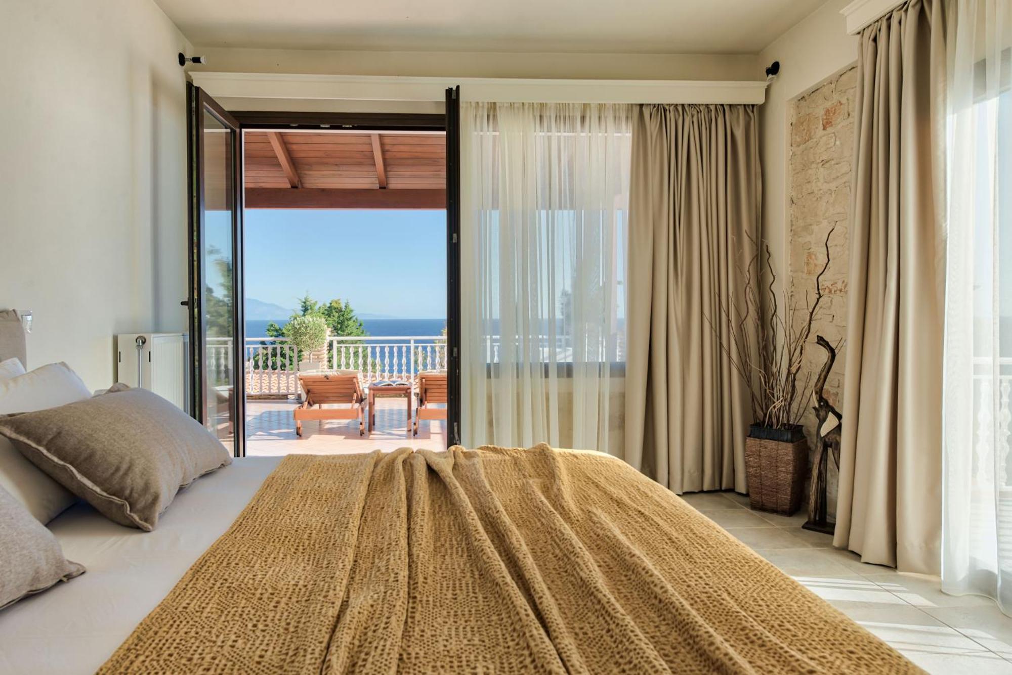 Ananta Blue Residence Argassi Room photo